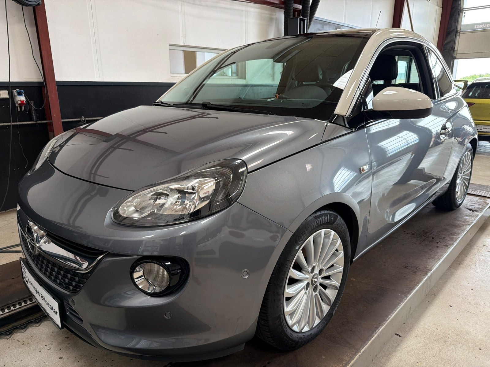 Opel Adam 1,0 T 90 Glam