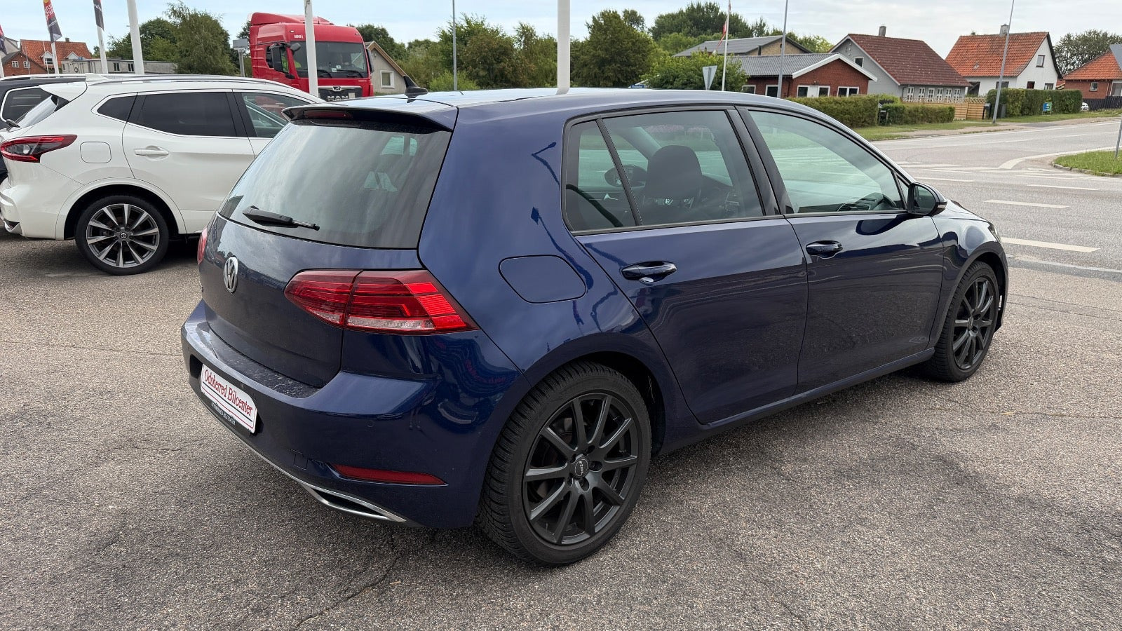 Blå VW Golf VII fra 2019