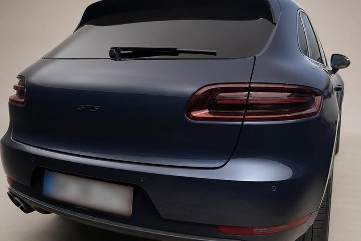 Sort Porsche Macan GTS fra 2017