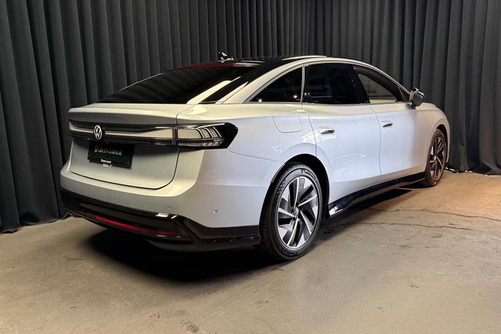 Sølv VW ID.7 fra 2023