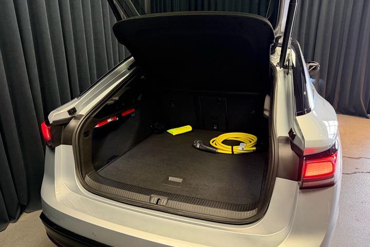 Sølv VW ID.7 fra 2023