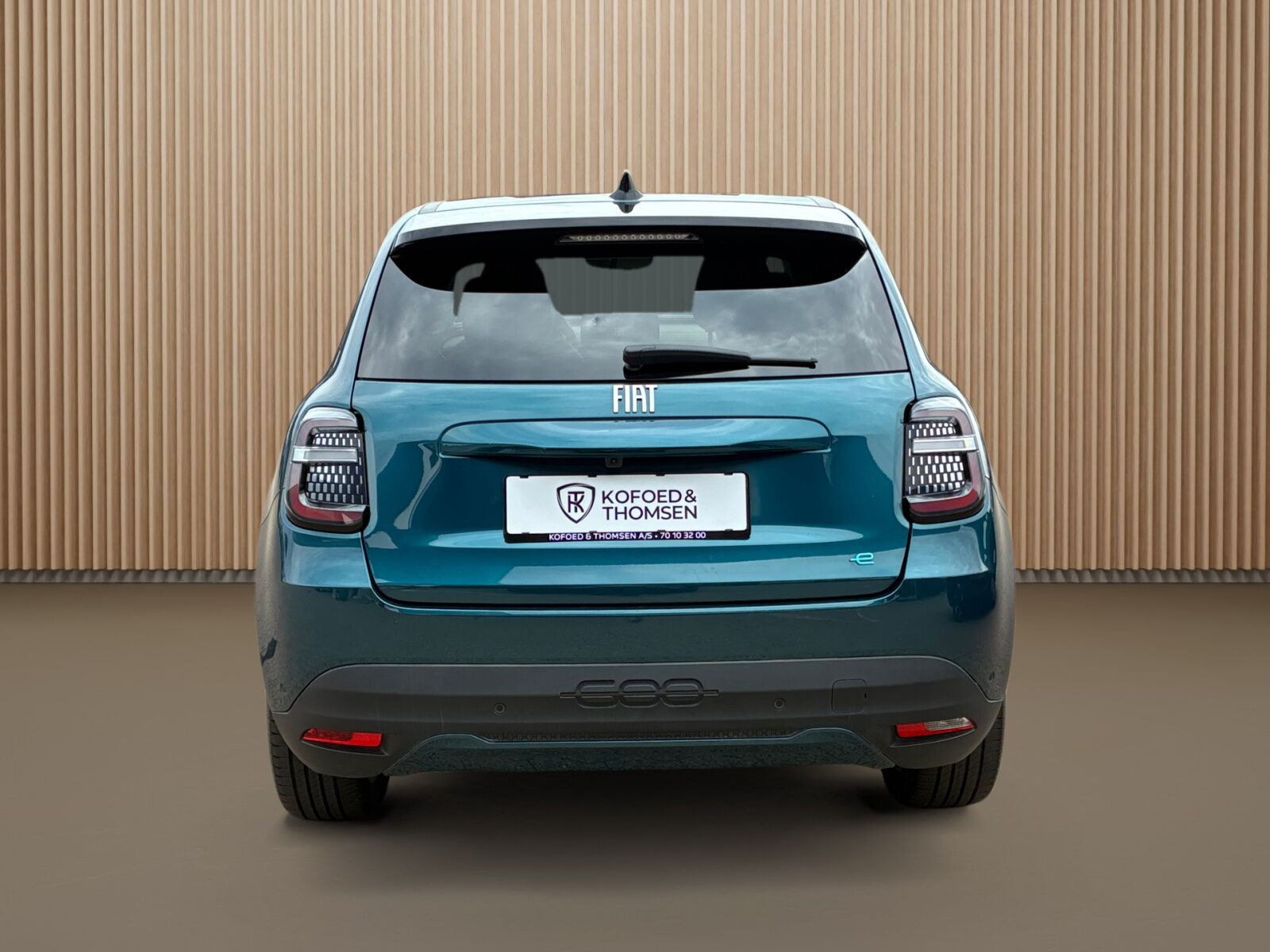 Turquoise Fiat 600e fra 2024