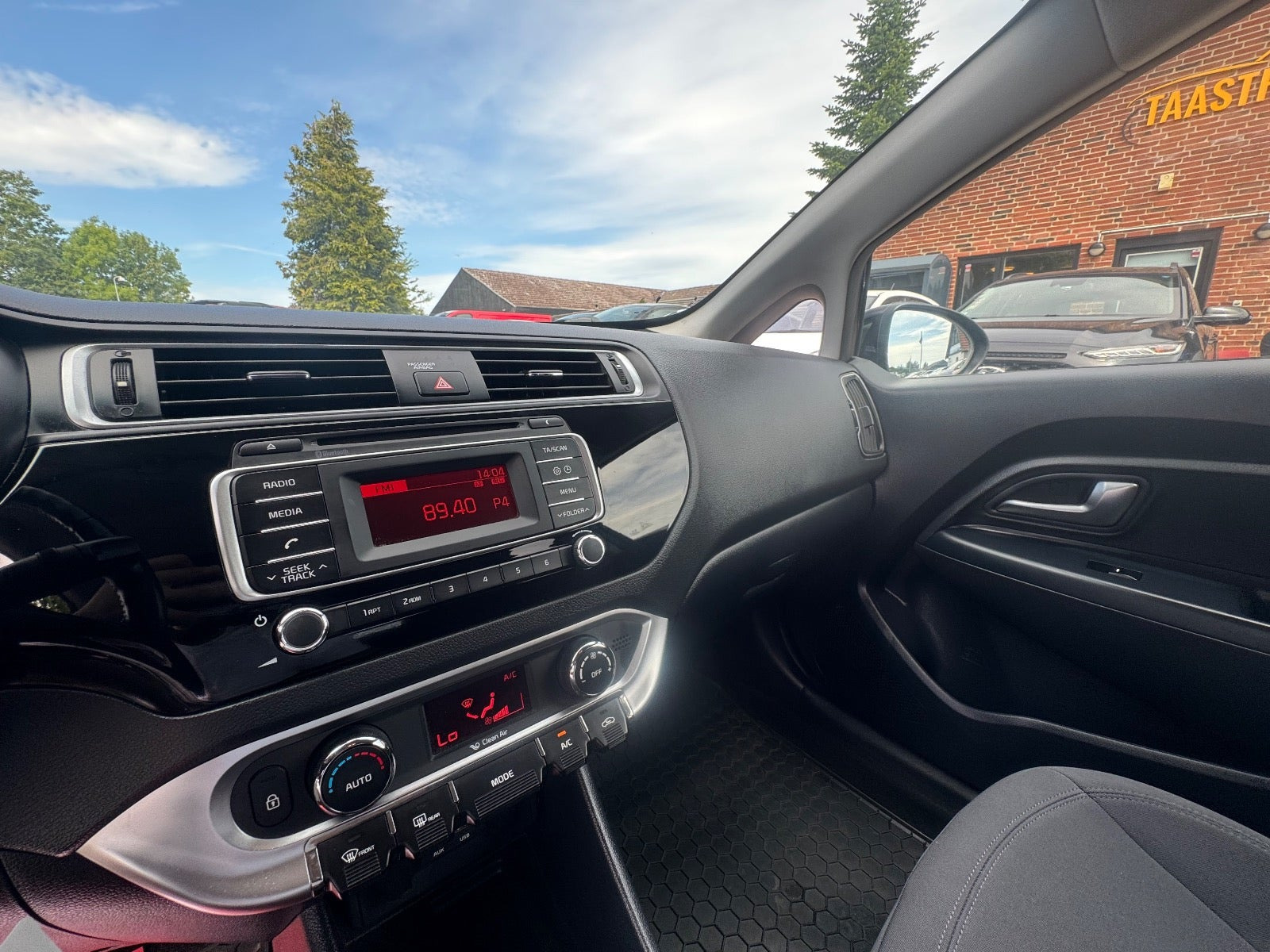 undefined Kia Rio fra 2016