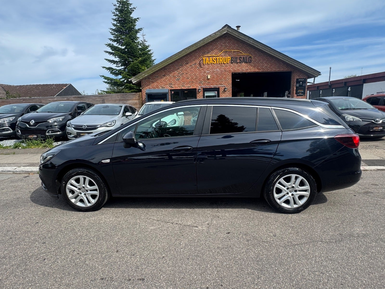 undefined Opel Astra fra 2019
