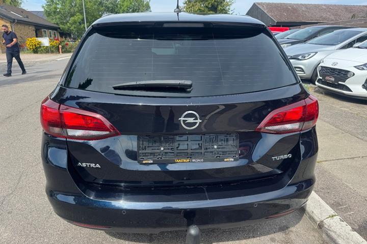 undefined Opel Astra fra 2019