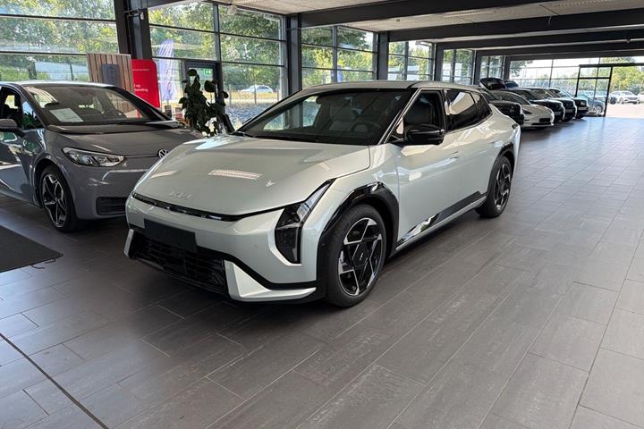 Sølv Kia EV4 fra 2026