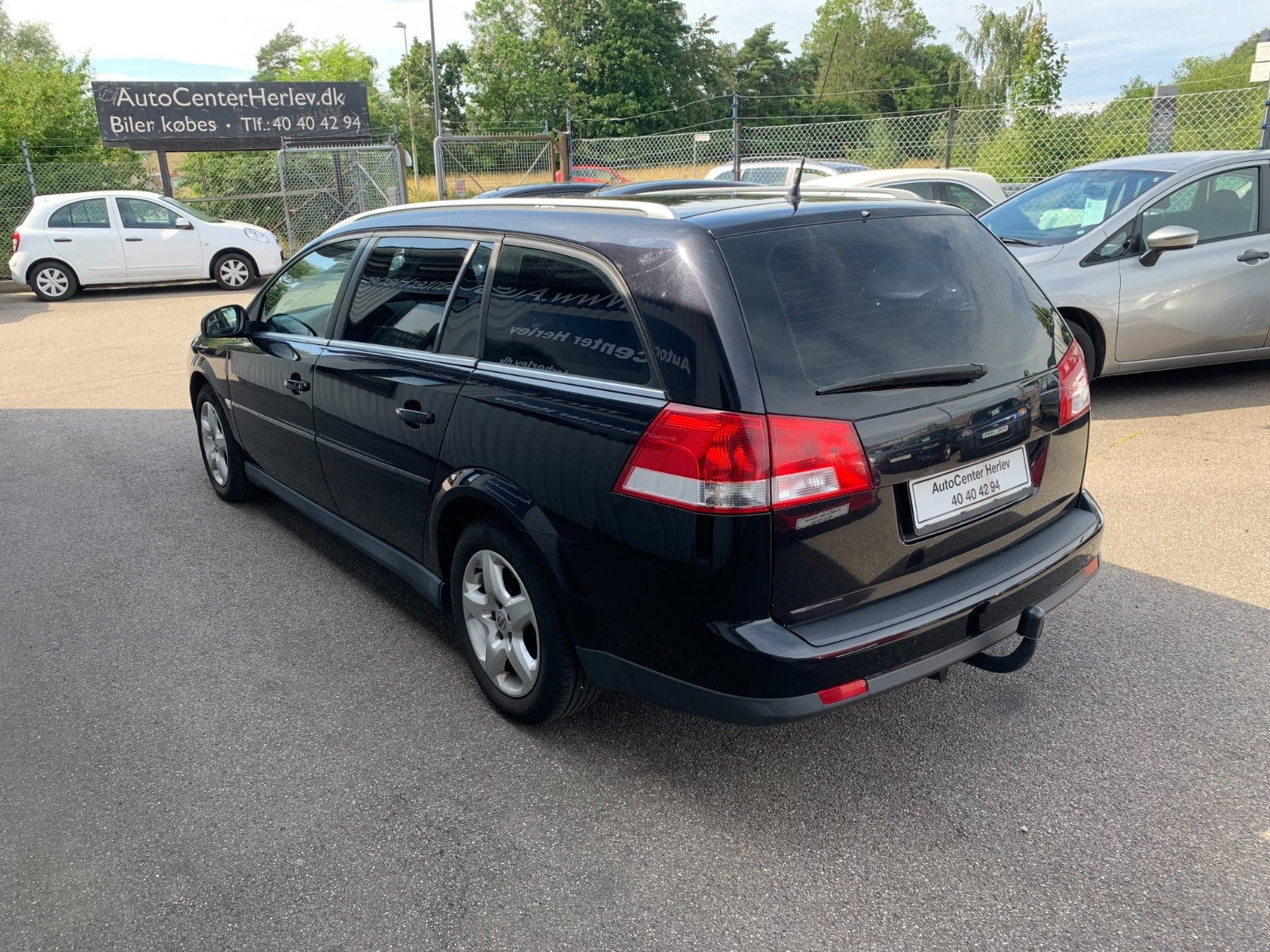 Sort Opel Vectra fra 2008