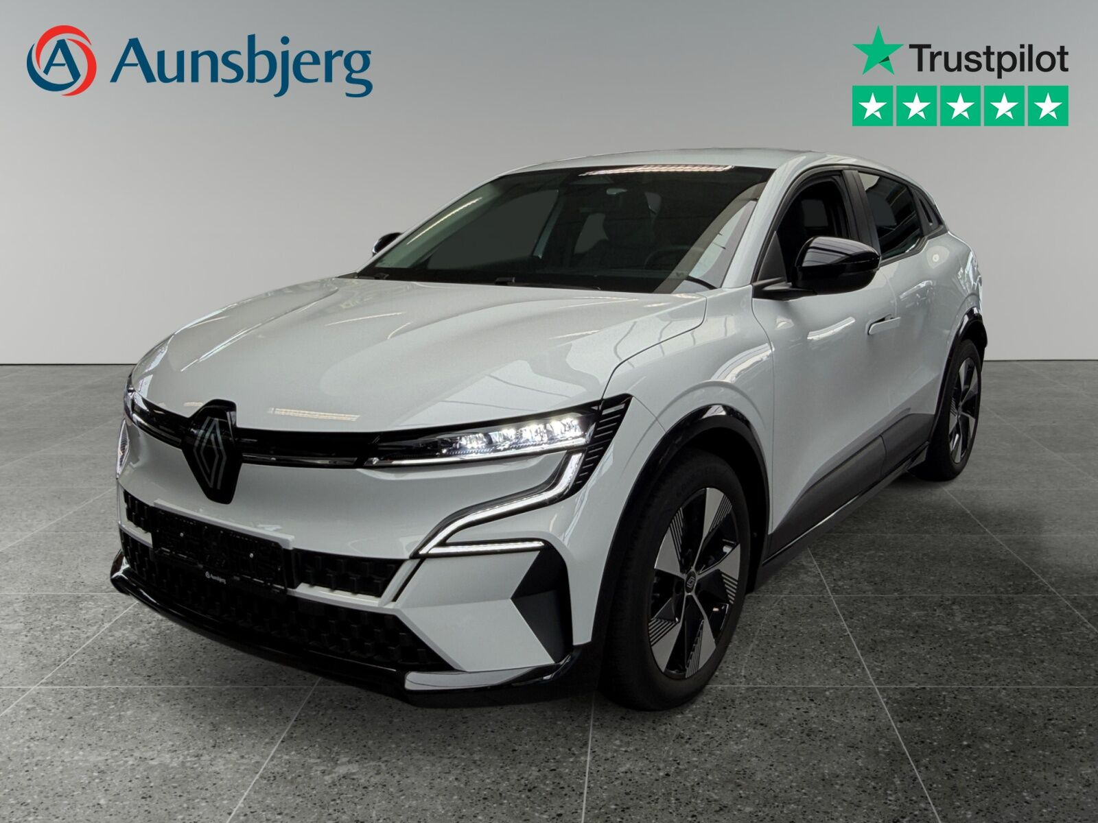 Hvid Renault Megane E-Tech fra 2022