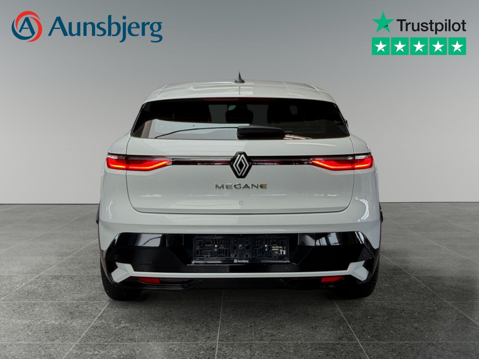 Hvid Renault Megane E-Tech fra 2022