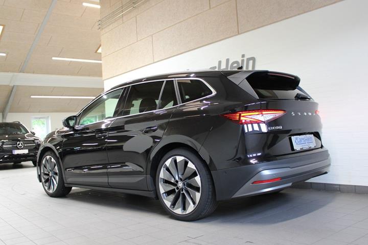 Sort Skoda Enyaq fra 2022