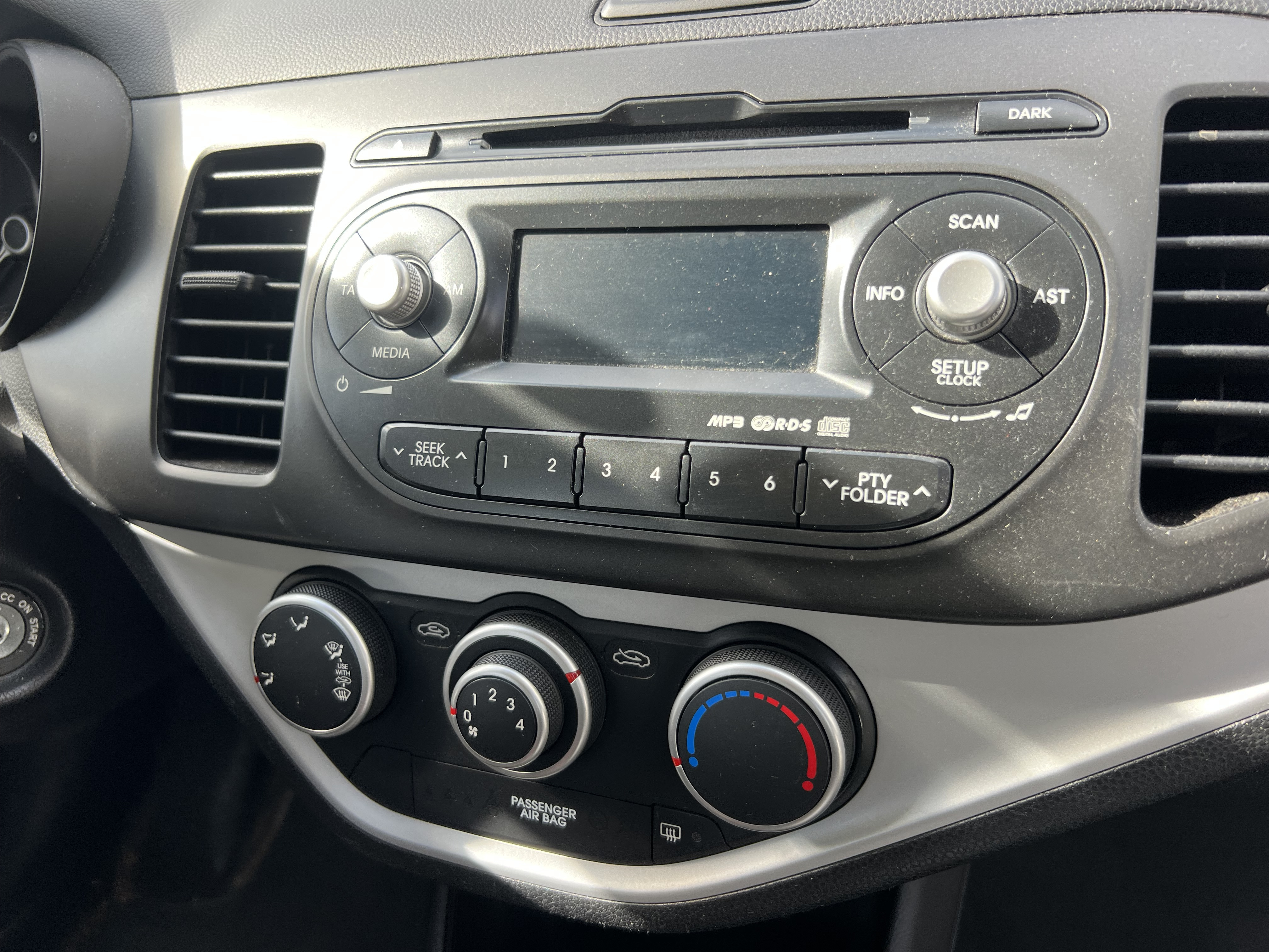 Hvid Kia Picanto fra 2014