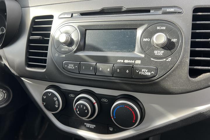 Hvid Kia Picanto fra 2014