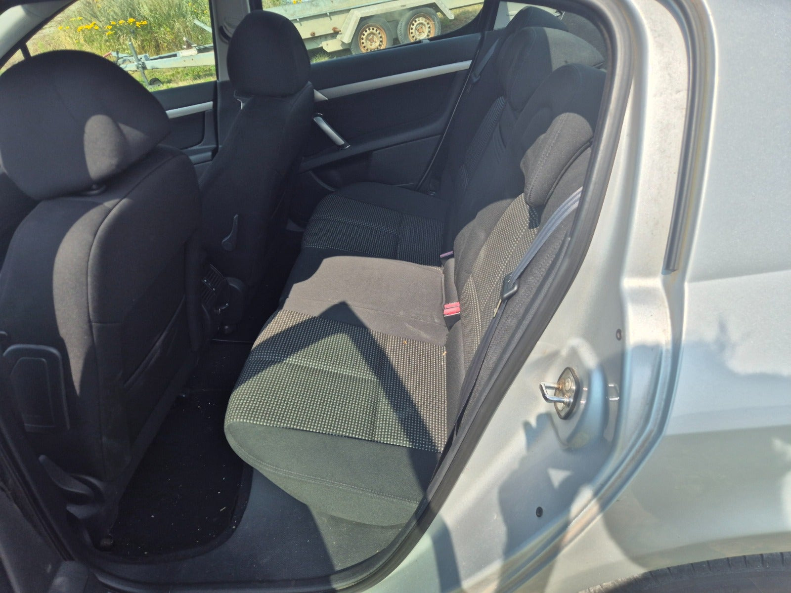 Sølv Peugeot 407 fra 2008