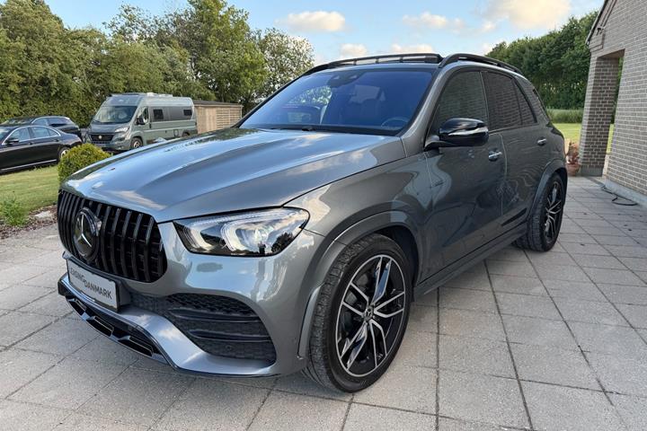 Grå Mercedes GLE350 de fra 2022