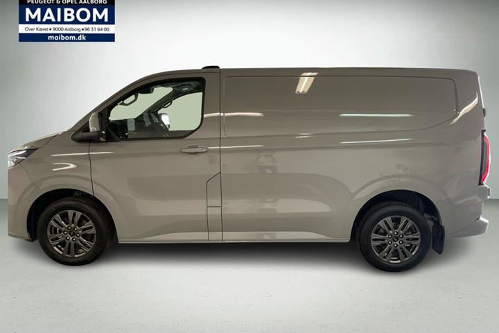 Grå Ford E-Transit Custom 320 L1 fra 2026