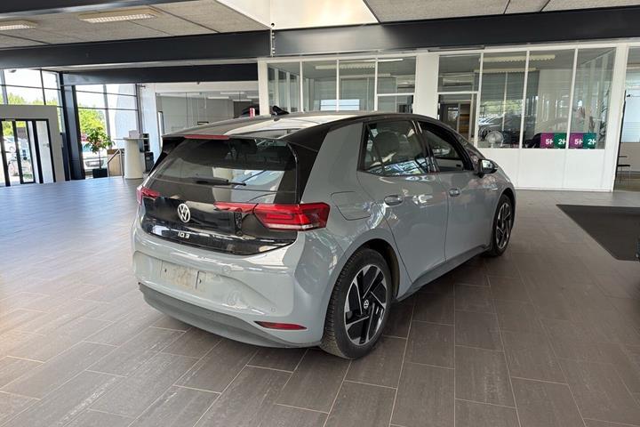 Grå VW ID.3 fra 2021