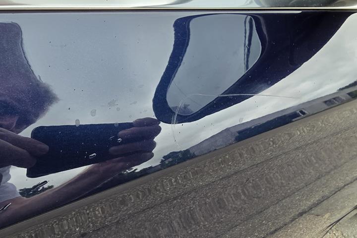 Blå Mercedes E-Klasse fra 2018