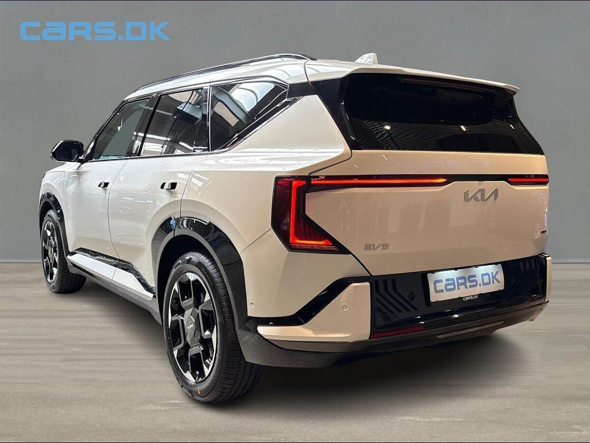 Hvid Kia EV5 fra 2026