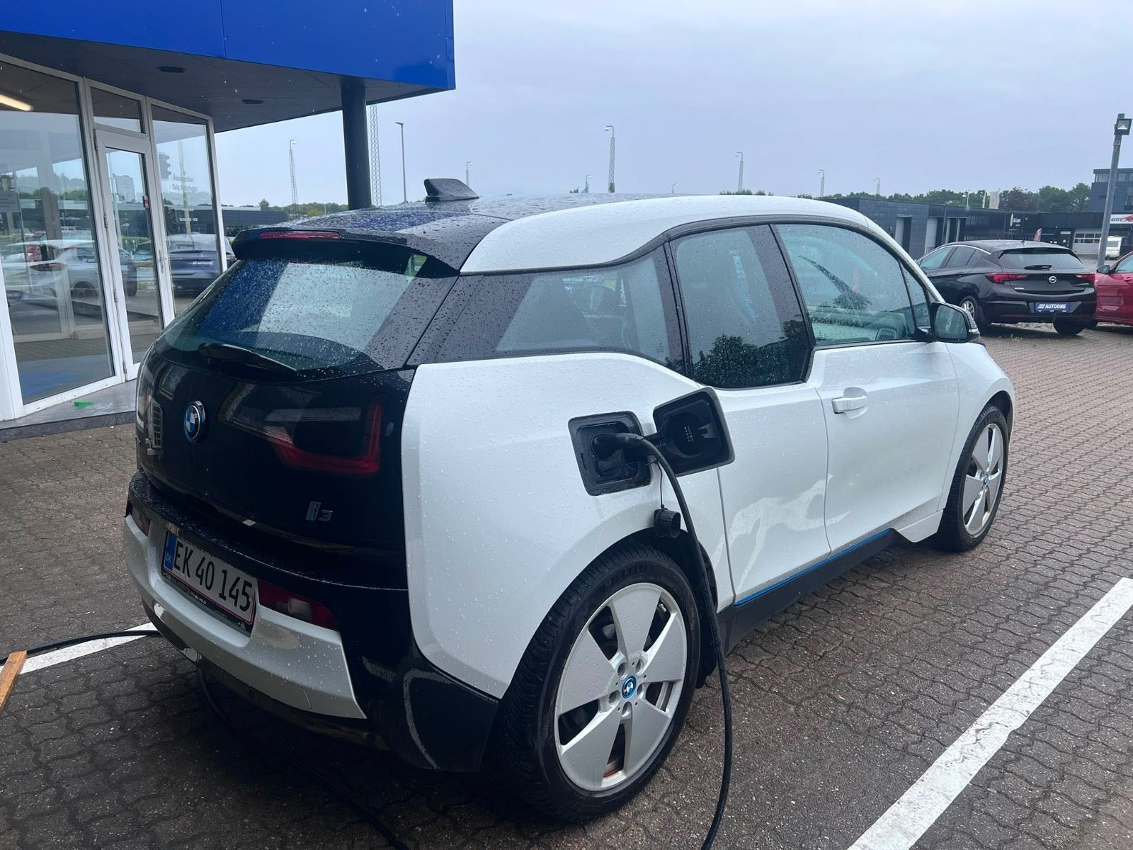 Hvid BMW i3 fra 2015