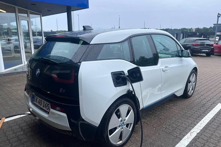 Hvid BMW i3 fra 2015