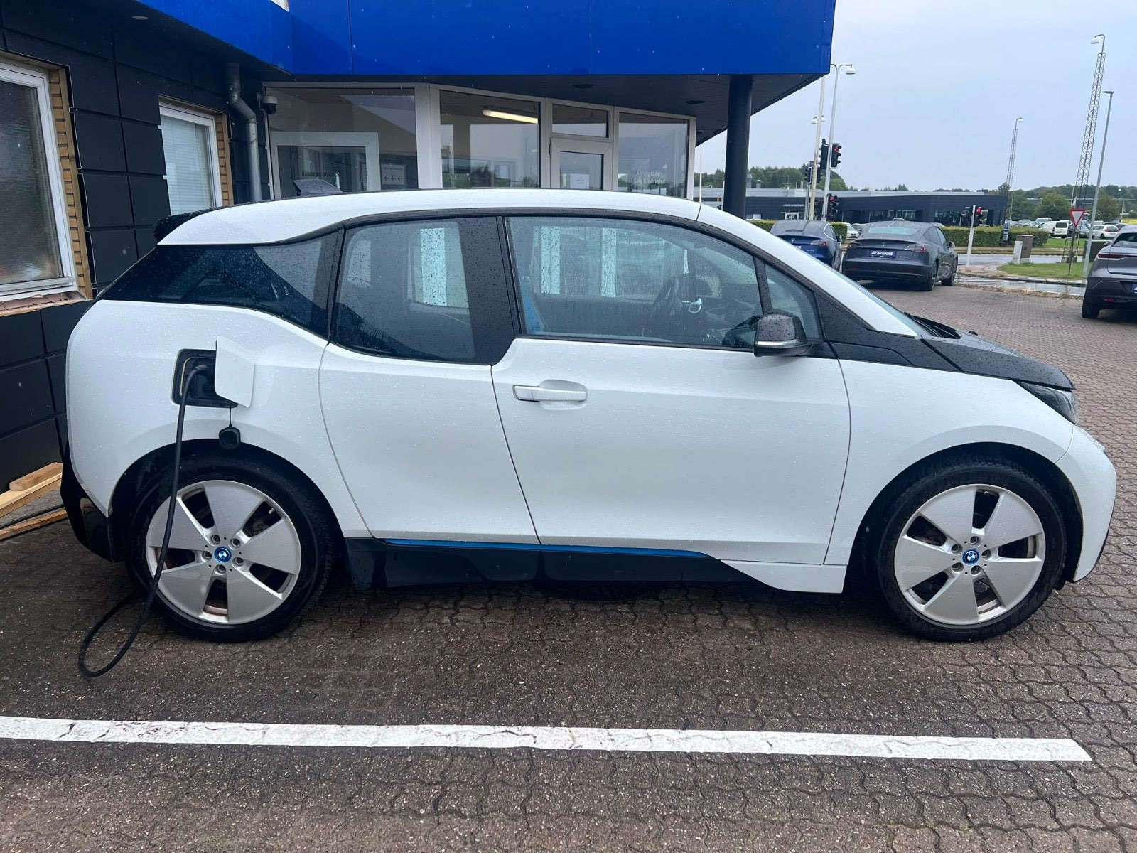 Hvid BMW i3 fra 2015