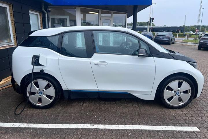 Hvid BMW i3 fra 2015