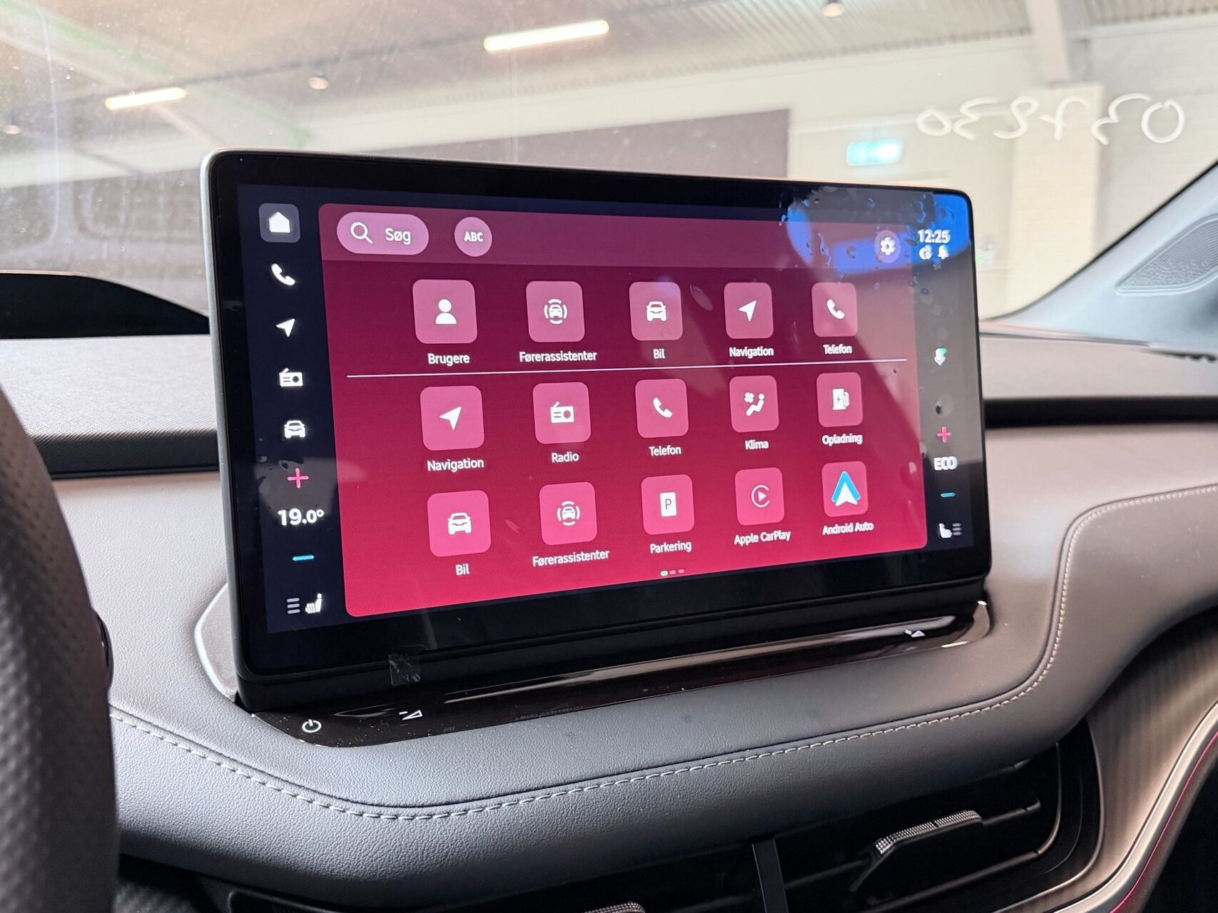 Grøn Skoda Enyaq fra 2026