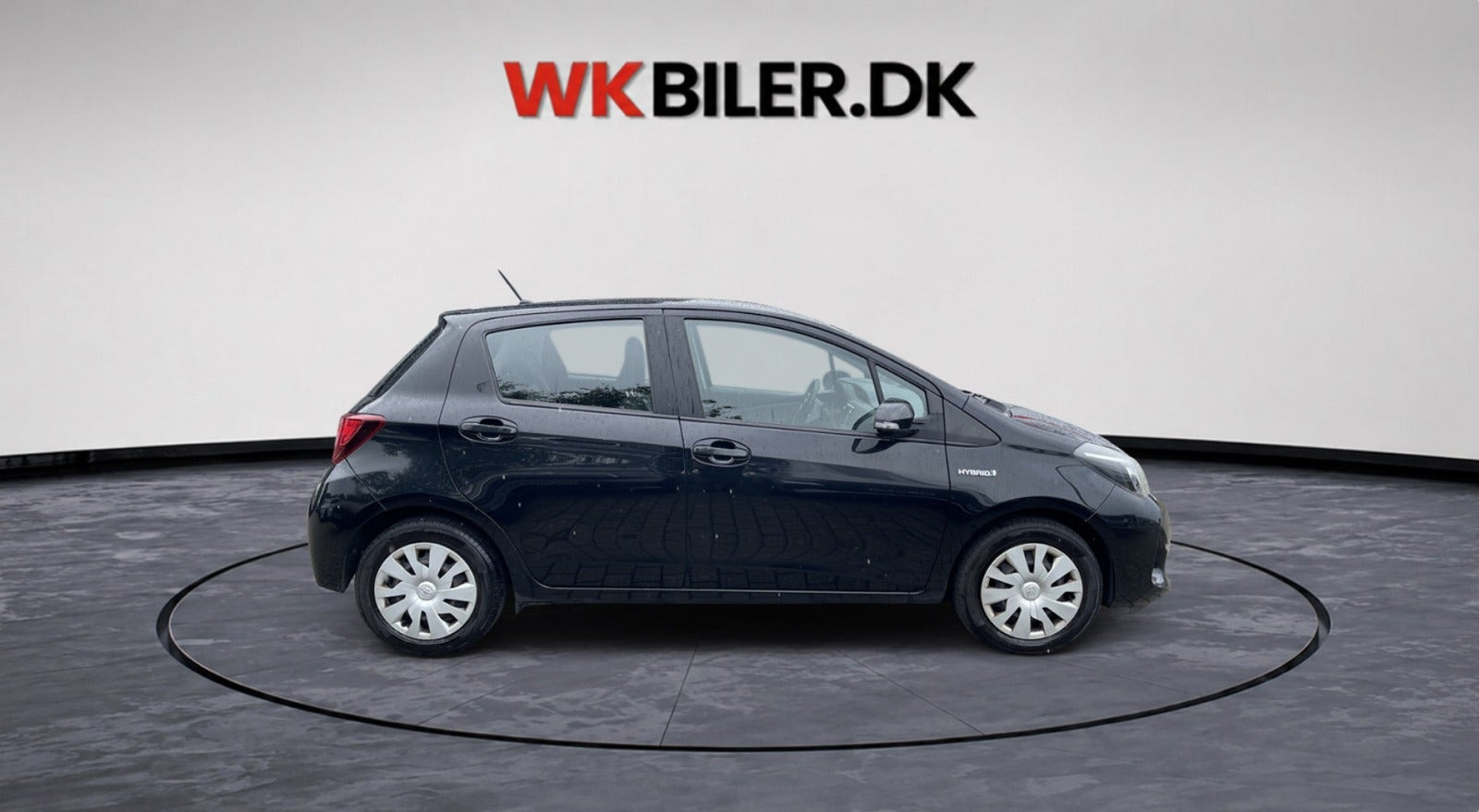 Sort Toyota Yaris fra 2015