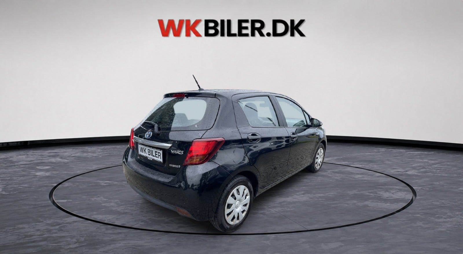 Sort Toyota Yaris fra 2015