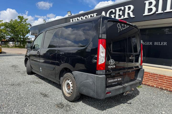 Sort Toyota ProAce fra 2015