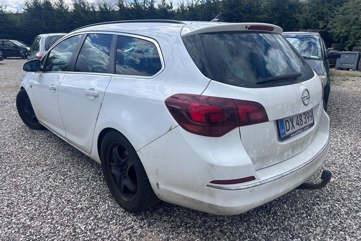 undefined Opel Astra fra 2015
