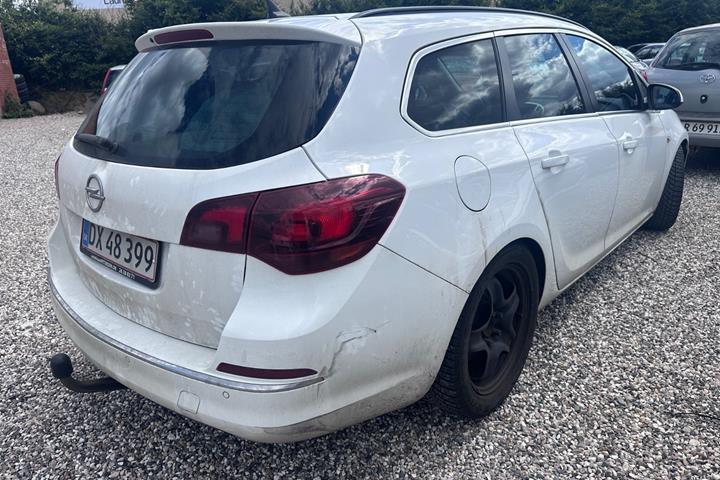 undefined Opel Astra fra 2015