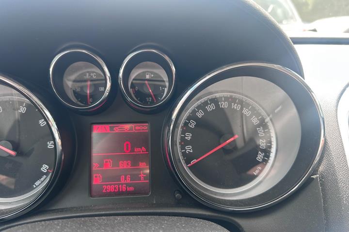 undefined Opel Astra fra 2015