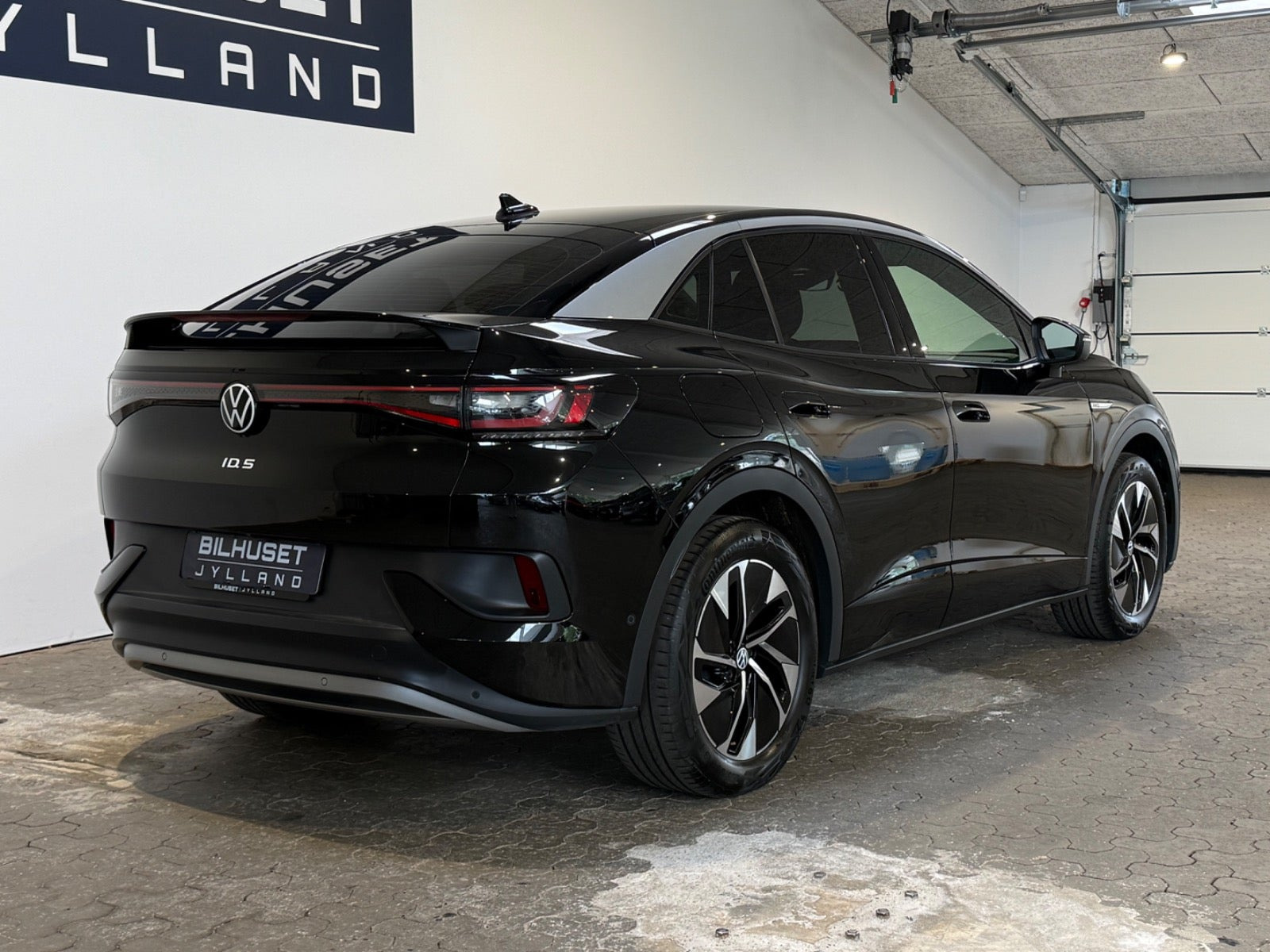 Sort VW ID.5 fra 2023