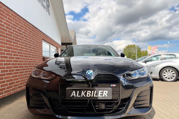 Sort BMW i4 fra 2022