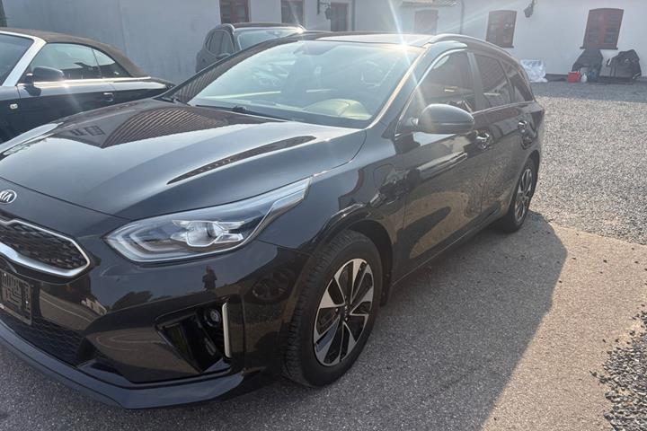 Sort Kia Ceed fra 2021