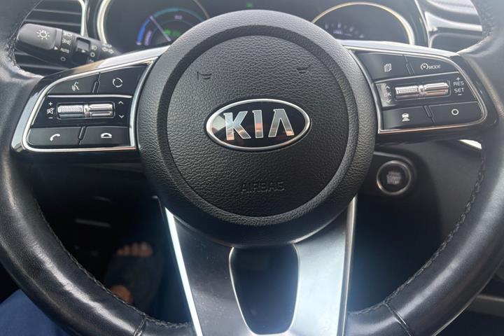 Sort Kia Ceed fra 2021