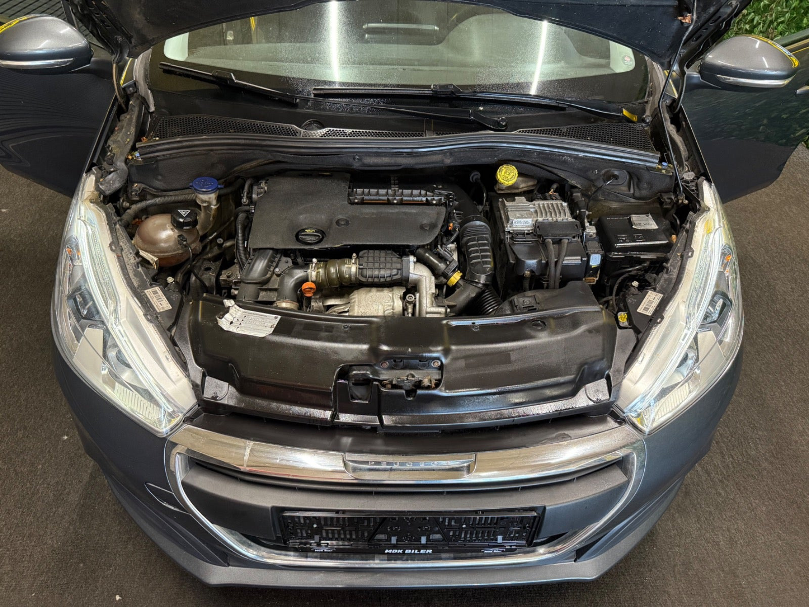 undefined Peugeot 208 fra 2016