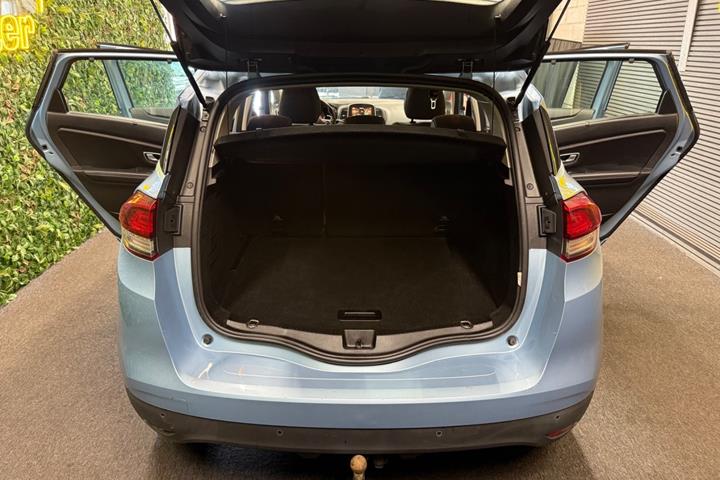 undefined Renault Scenic IV fra 2017