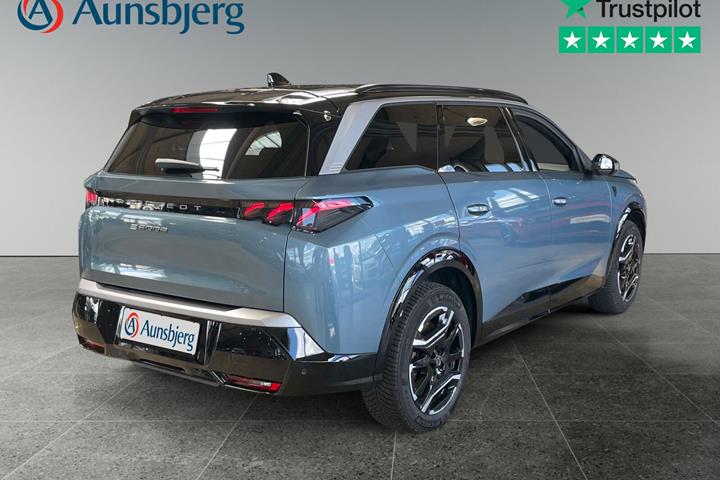 Blå Peugeot e-5008 fra 2025