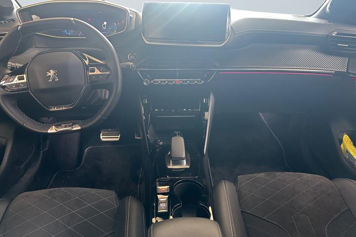 Hvid Peugeot e-208 fra 2021