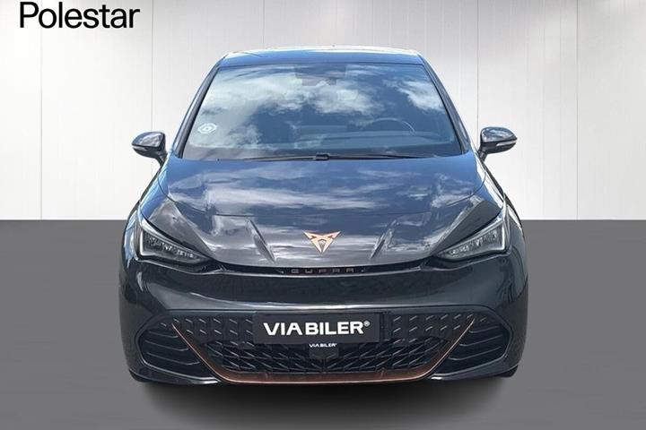 Grå Cupra Born fra 2024