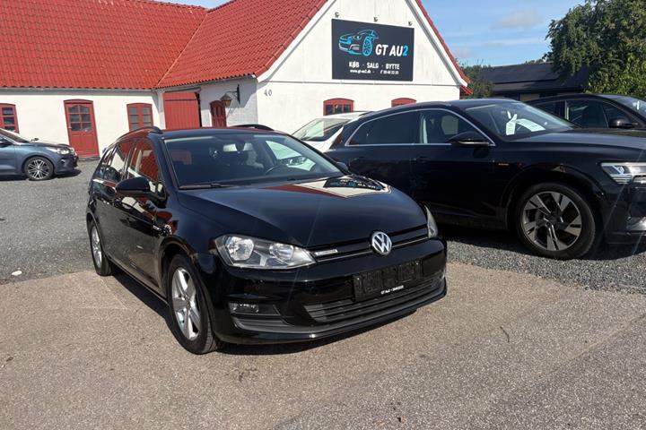 Sort VW Golf VII fra 2015