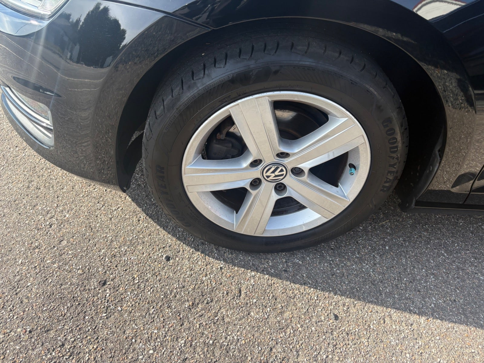Sort VW Golf VII fra 2015