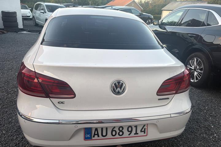 Hvid VW CC fra 2014
