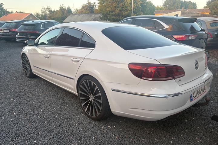 Hvid VW CC fra 2014