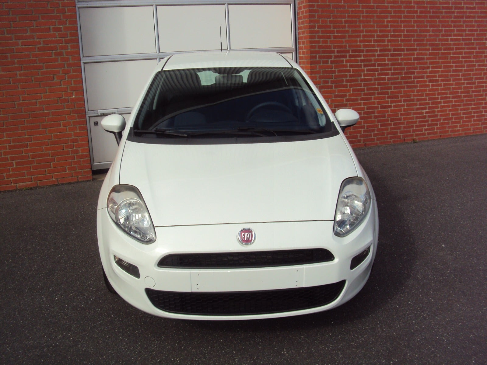 Hvid Fiat Punto fra 2014