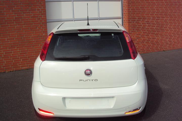 Hvid Fiat Punto fra 2014