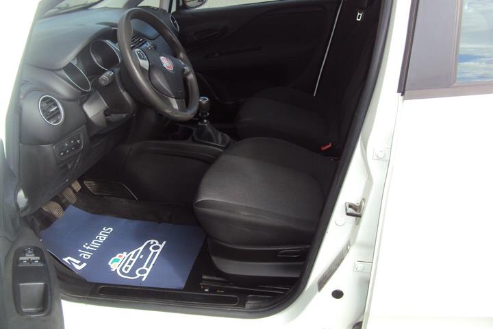 Hvid Fiat Punto fra 2014