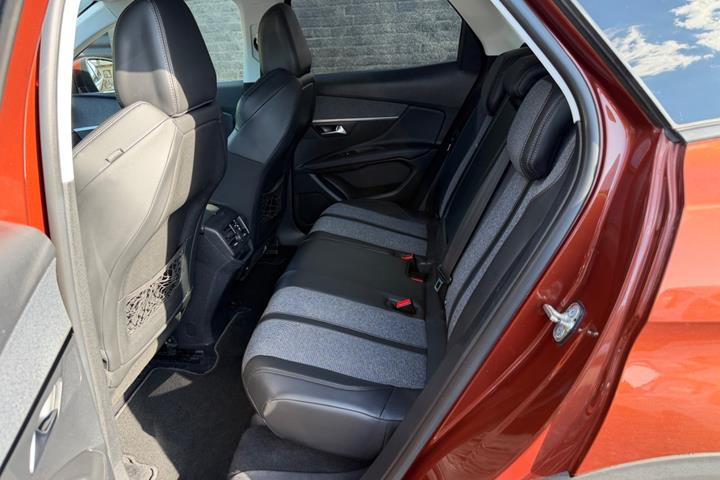 undefined Peugeot 3008 fra 2018